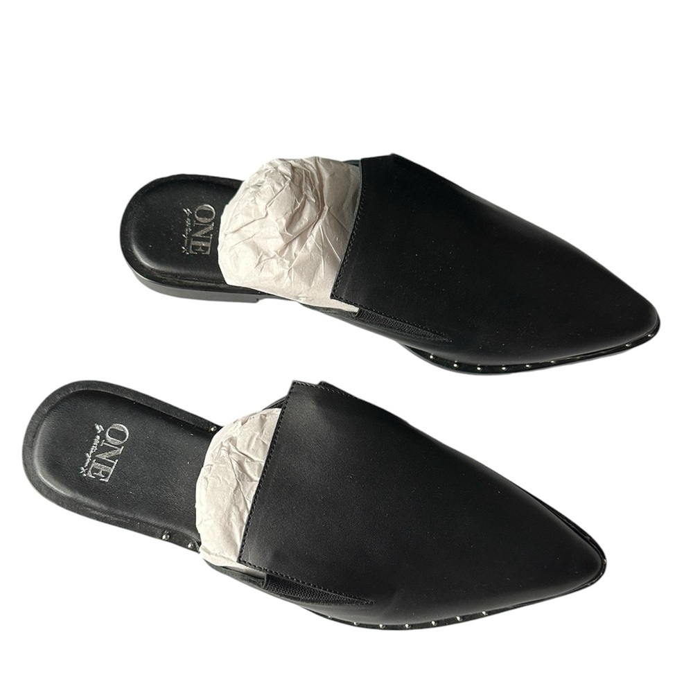 One Teaspoon Leather Studded Pixie Loafer NWT Size 39